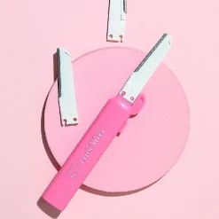 MINISO Rasoio Per Sopracciglia - Hello Kitty Hot